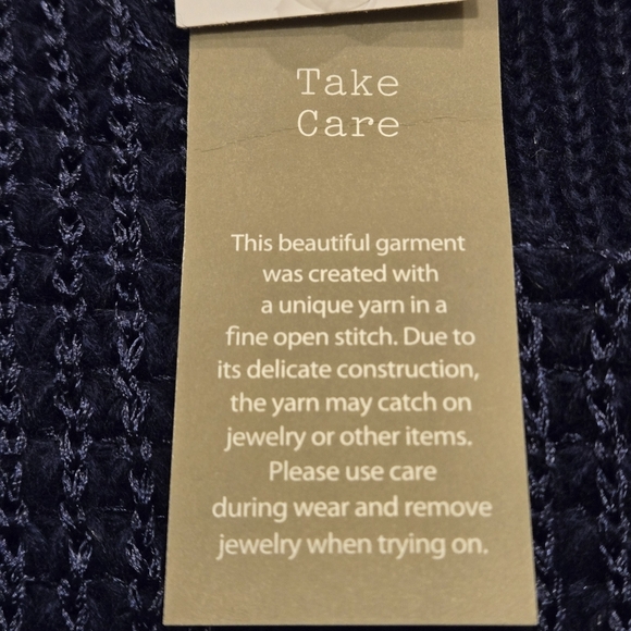 Chico's size 1 (S/8) Midnight Blue Pullover Sweater Top V-neck Metallic Knit - Picture 10 of 14